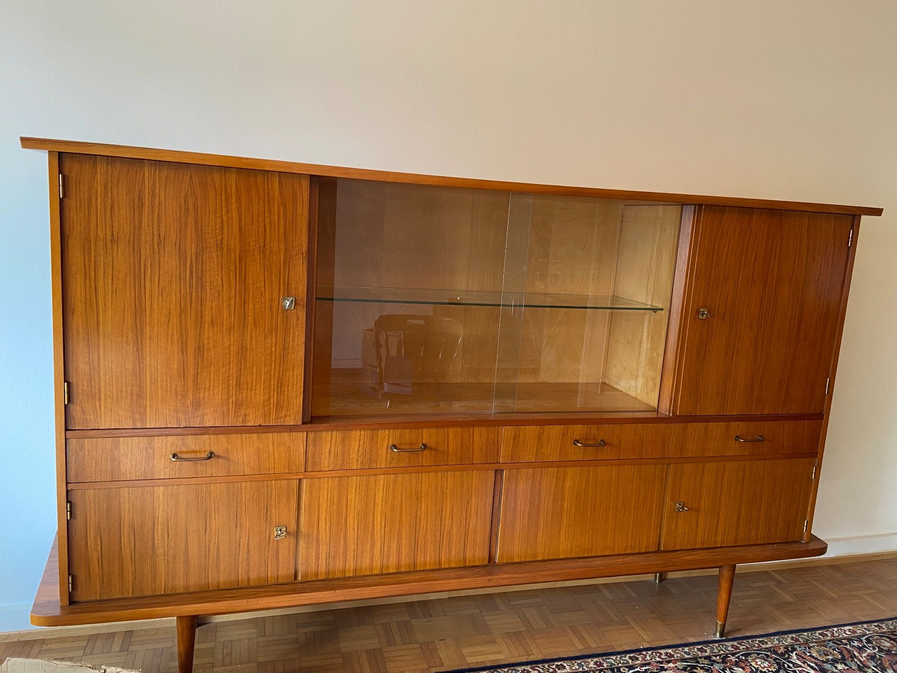 Vetrine: DESIGNKLASSIKER TEAK VITRINE – Usato da Dietikon venduto da brocki-eyra
