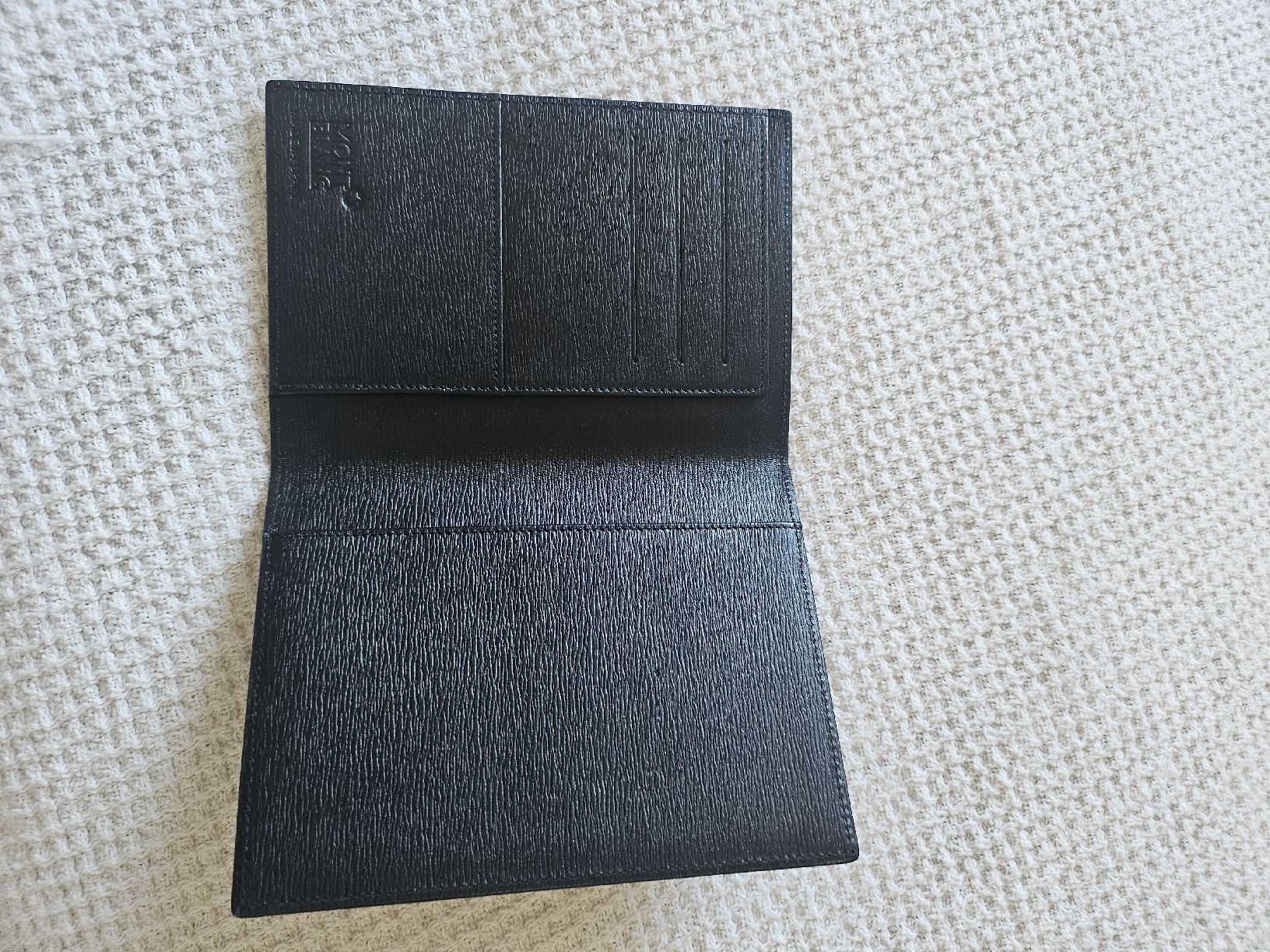 Montblanc Altro in  Abbigliamento & Accessori: Original Montblanc Passhülle neuwertig – Usato da Sirnach venduto da Dglarnerin72 1