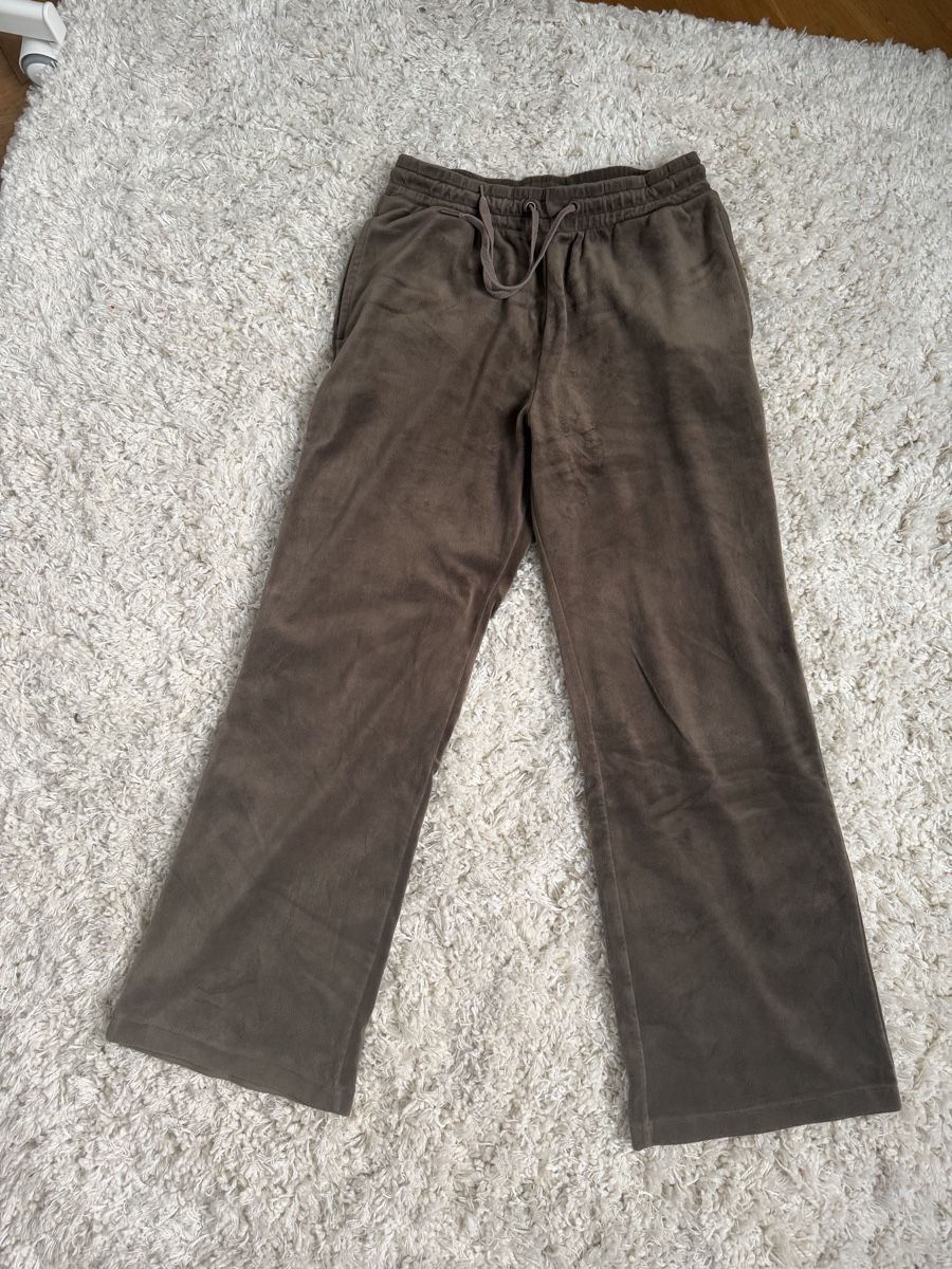 H&M Hosen: Braune Trainerhose – Gebraucht aus Bern von ari_6t6x