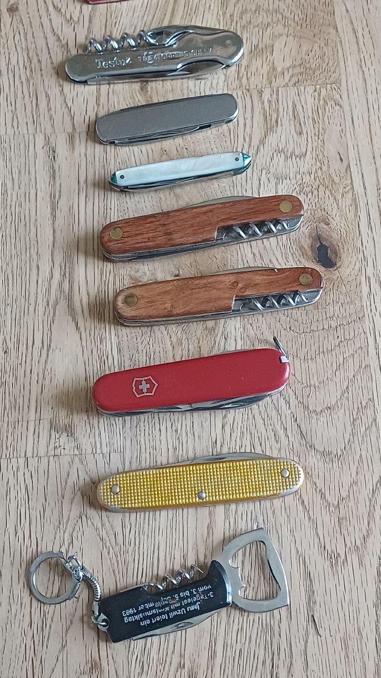 Coltelli tascabile: Lot 10  verschiedene Sackmesser – Usato da Flawil venduto da Pinkmalibu 9