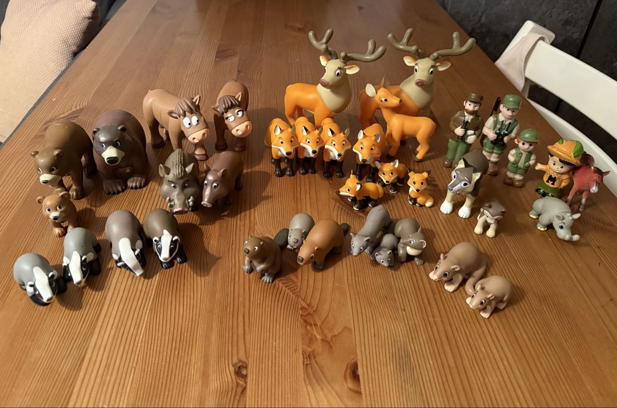 Giocattoli: Figurines animaux  – Usato da Ecublens VD venduto da charliecinquillo