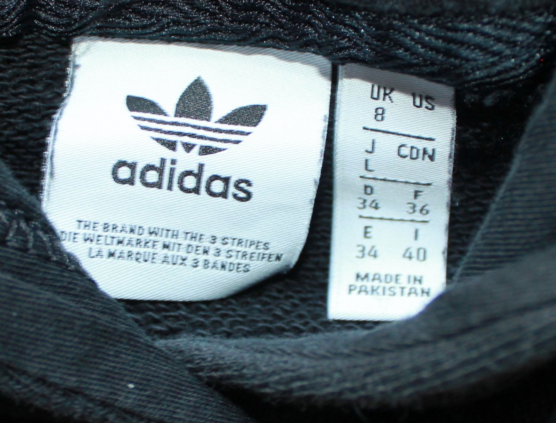Adidas Vestiti: Robe sweat Adidas à capuche t. 34 – Usato da Peseux venduto da Gilloss 5