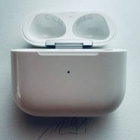 Original Apple Ladecase MagSafe A2566 für AirPods 3 Gen.