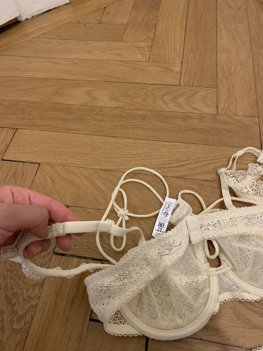 Tezenis Altra biancheria intima: Ensemble en dentelle jaune beurre tezenis  – Nuovo e nell'imballaggio originale da Genève venduto da rez_c6c6 7