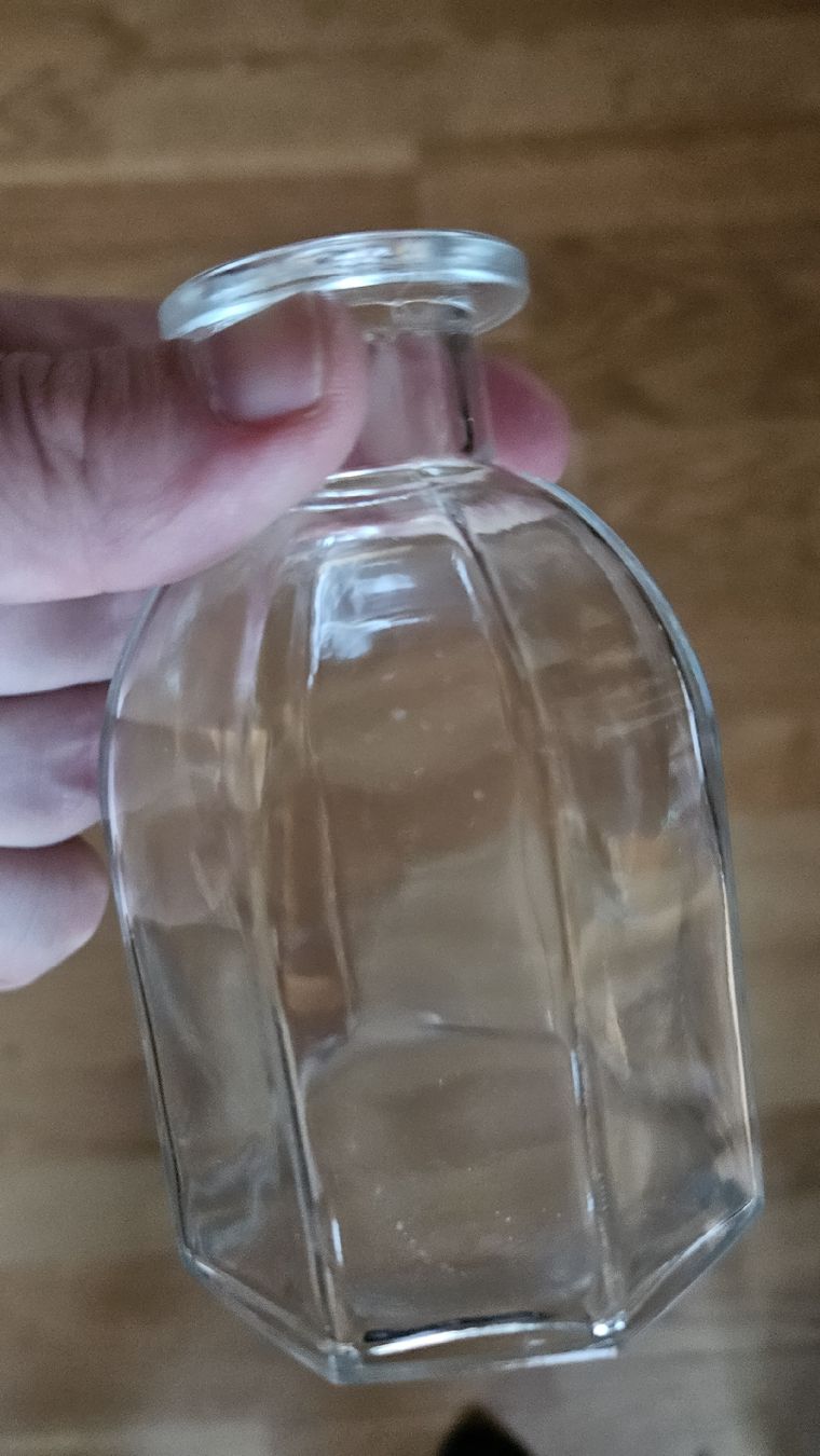 Vasi & Recipienti: Vasen Flaschen Glas 40 Stück – Usato da Seuzach venduto da ger_8txq 1