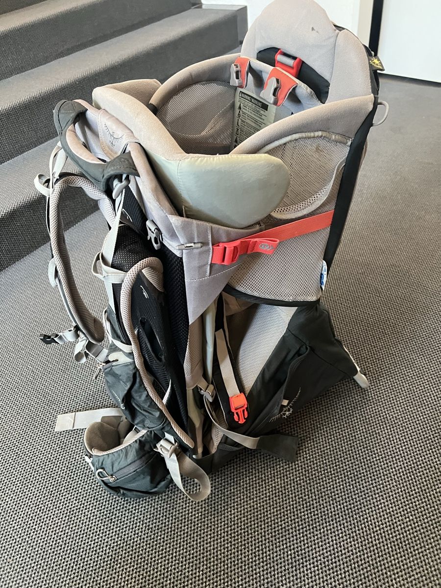 Osprey Marsupi portabebè: Osprey Poco Plus Kindertrage – Usato da Zürich venduto da sop_b2g7 1