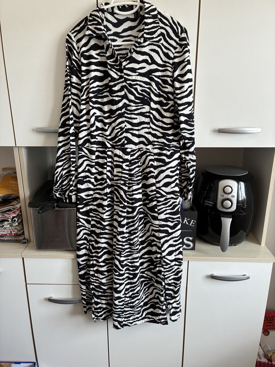 Vestiti: Kleid – Usato da Ostermundigen venduto da Didi-Mader