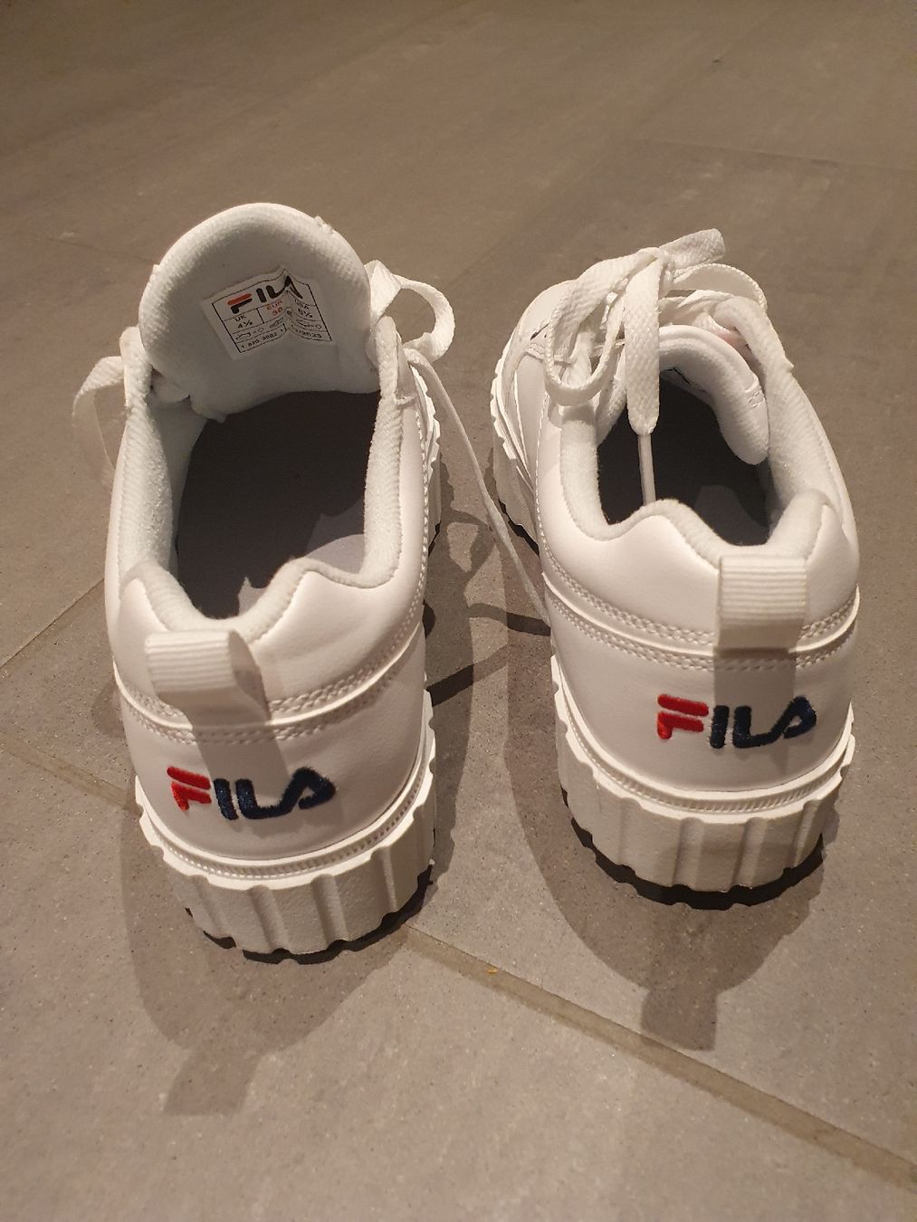 Fila Scarpe da uomo: Sneaker FILA 38 – Nuovo e nell'imballaggio originale da Giswil venduto da Buchs18 2