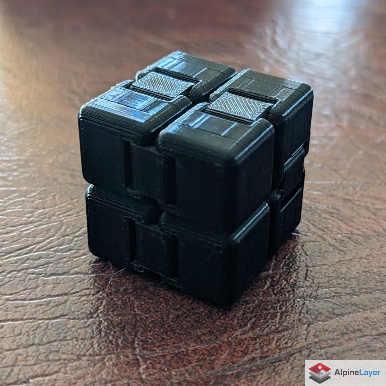 Giochi: Magnetic Infinity Cube Fidget 3D Printed Black – Nuovo (secondo la descrizione) da Losone venduto da AlpineLayer 3