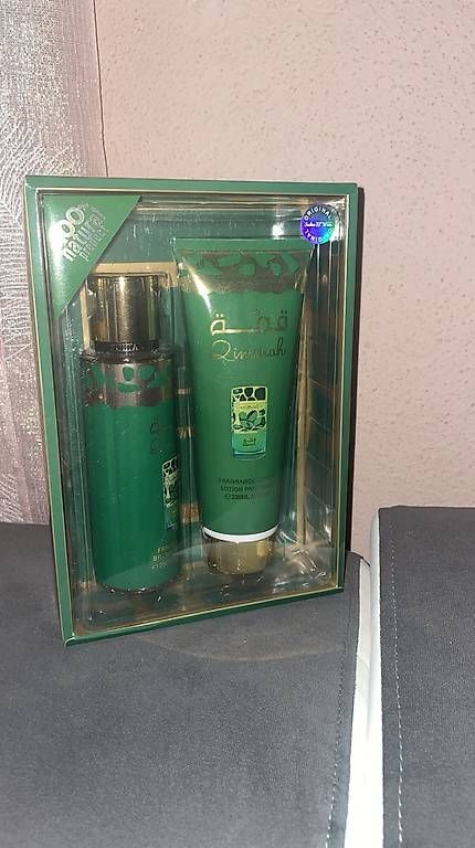Profumi & Eau de Toilette: Coffret Yara brume et lotion  – Usato da Le Locle venduto da agb68 1
