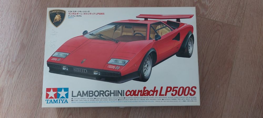 TAMIYA LAMBORGHINI COUNTACH LP500, 1:24 Bausatz EUR 59,00 - DE