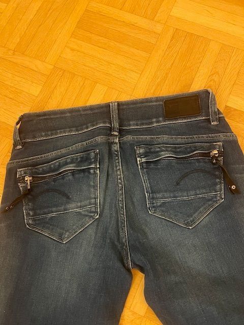 Jeans: "RAW" Jeans Gr. 26 32 – Nuovo (secondo la descrizione) da Walenstadt venduto da ricamul 4