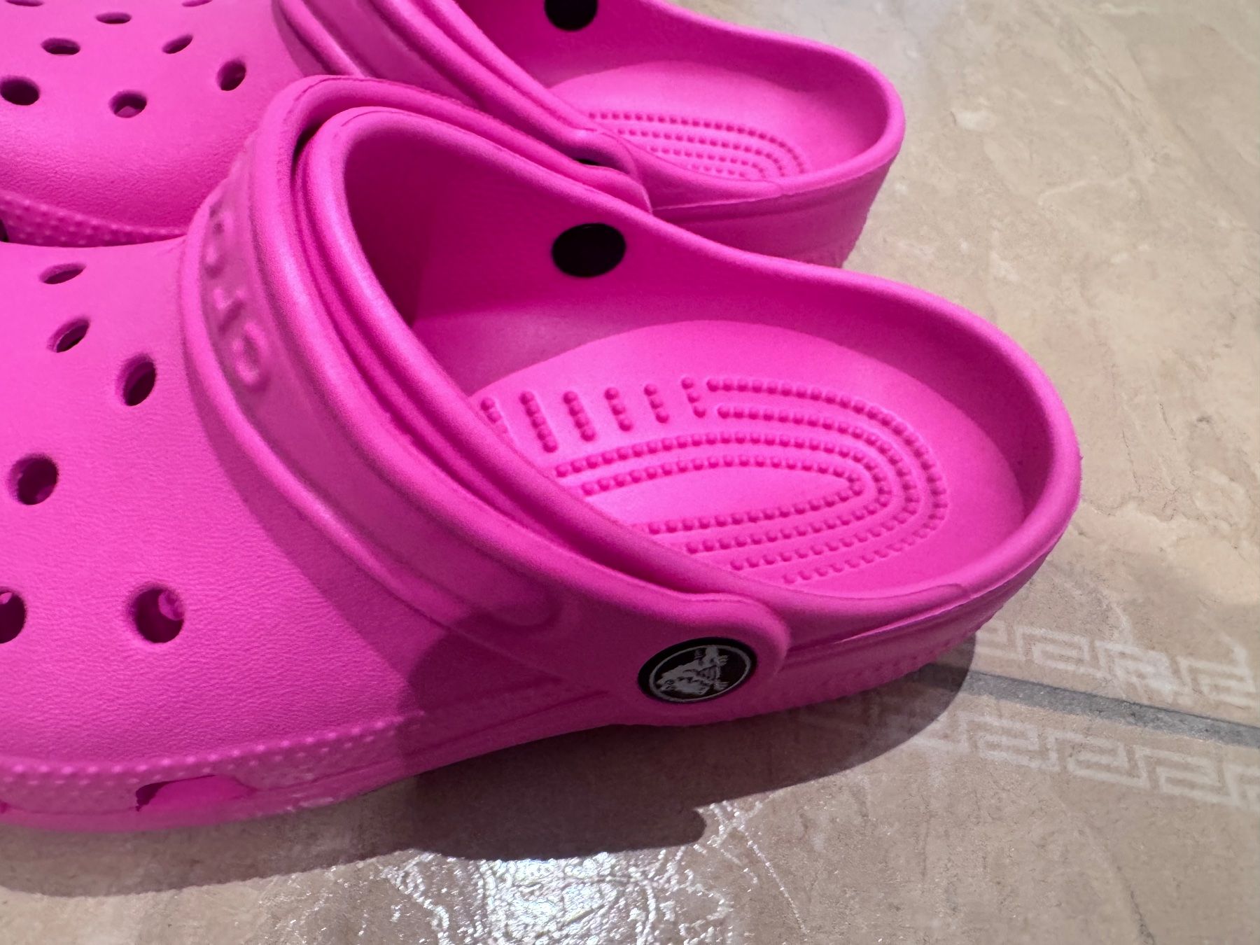 Crocs Scarpe per ragazze: Crocs neue Freizeitschuhe, 32/33 – Nuovo e nell'imballaggio originale da Klingnau venduto da Markus14 3