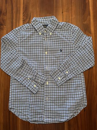 1 Ralph Lauren und 1 Dutti-Hemd (7 Jahre)
