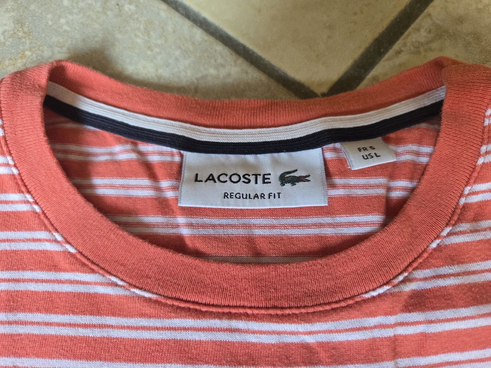 Lacoste T-shirt: T-shirt Lacoste rayé orange blanc taille L – Usato da Chailly-Montreux venduto da svenm53 2