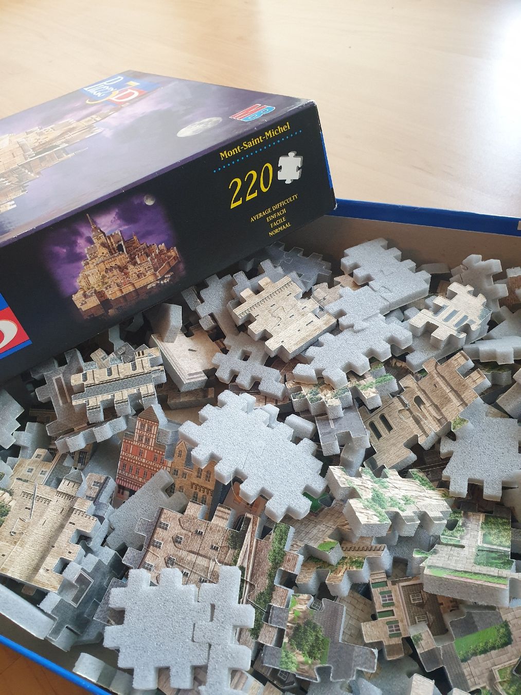 Puzzle: MB Puzz3D Mont-Saint-Michel – Usato da Davos- Platz venduto da Bentschi86 1