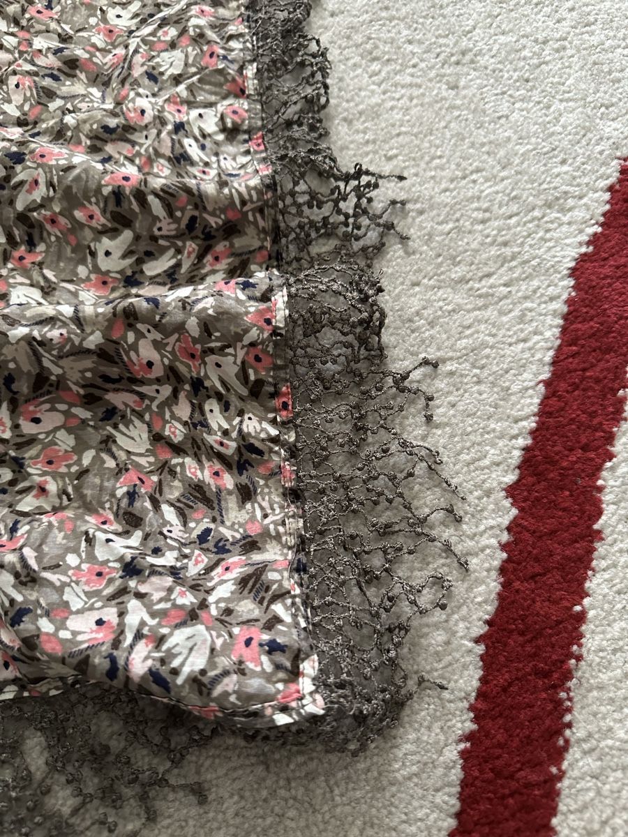 Foulard & Sciarpe: S.Oliver Halstuch mit Blumenmuster – Nuovo (secondo la descrizione) da Wetzikon ZH venduto da oez_fl2f 2