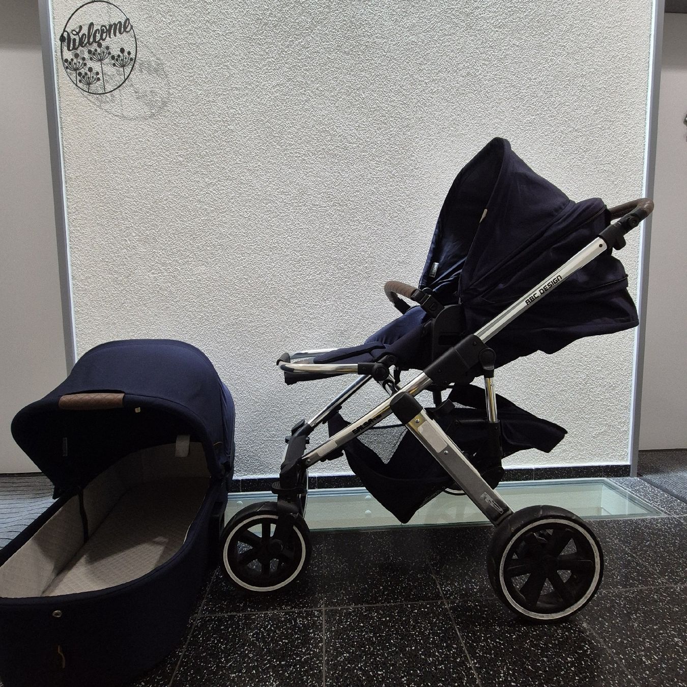ABC Design Kombi Kinderwagen Set Marine - Top Zustand! (Gebraucht) in Zug  fr CHF 200  nur Abholung auf Ricardo kaufen