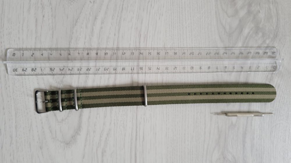 NATO Vert clair et vert foncé clair 22 mm 2