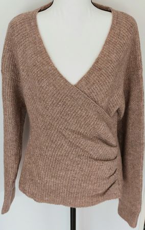neuer trendiger Wickelpullover, Grösse S, für den Herbst