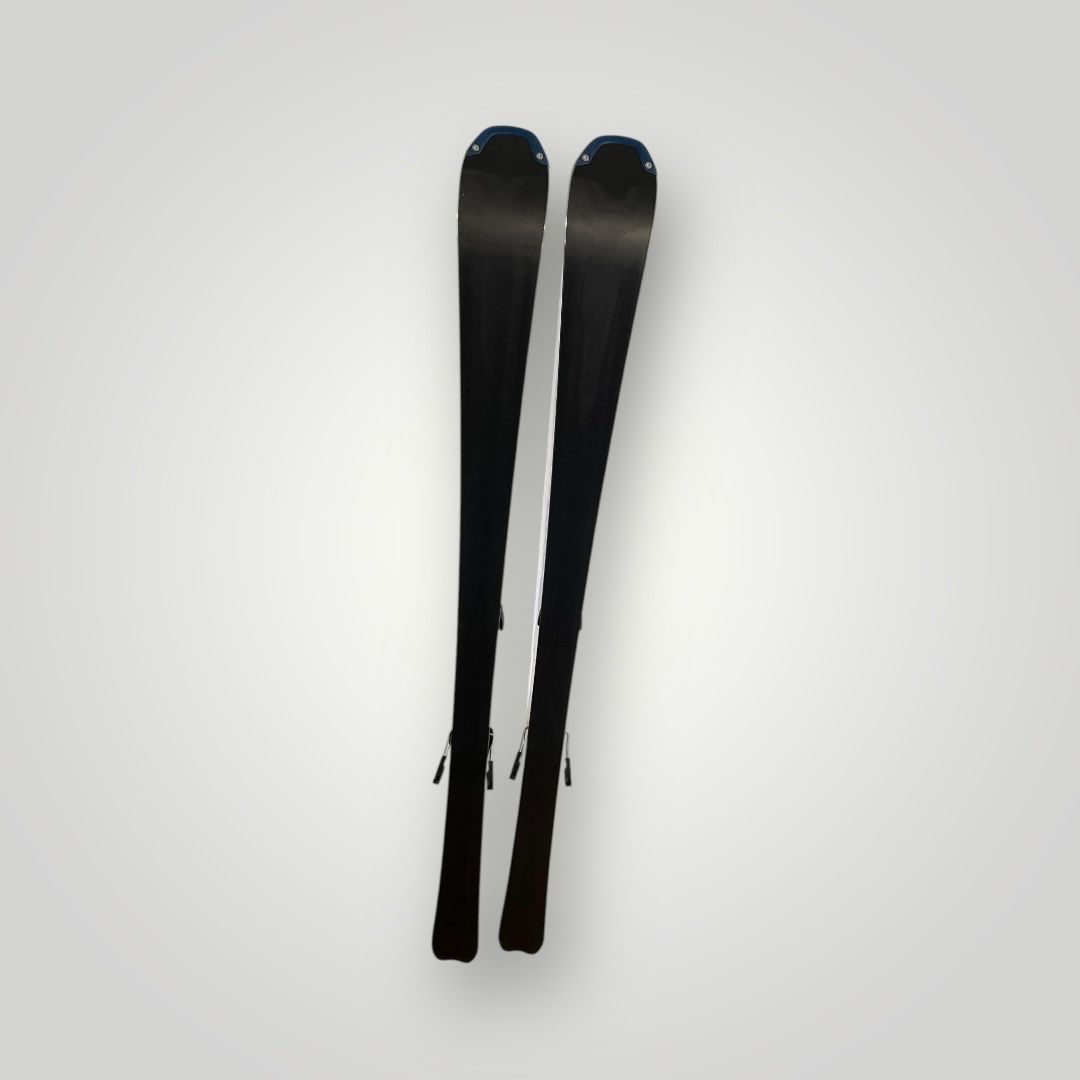 Salomon Skis: Salomon Ski 154cm Lot010325040 – Gebraucht aus Murten von Ski-Outlet 4
