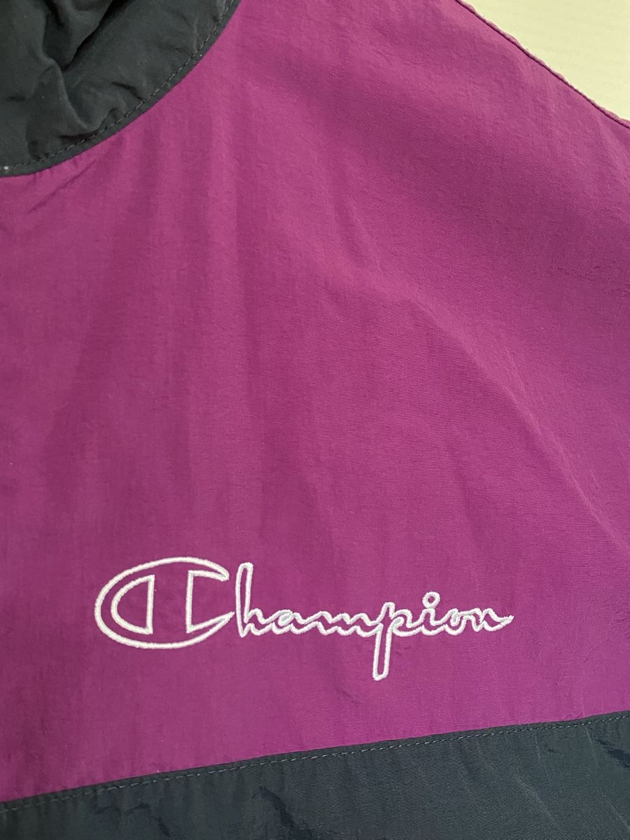Champion Giacche: Champion Trainingsjacke - Grösse S Ab 10 CHF! – Usato da Münsingen venduto da RARIFY 1