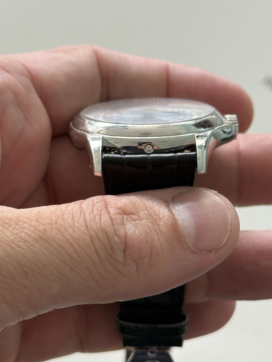 Patek Philippe Orologi: Patek Philippe World Timer Platin  Ref: 5130P-001 - 39.5mm – Usato da Münchenstein venduto da rehmantimepiece 3