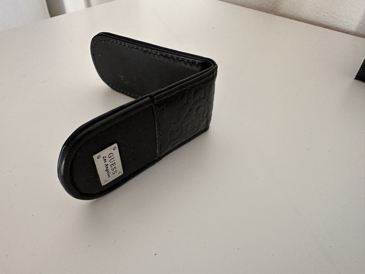 Guess Brieftaschen: Guess Notenklammer – Gebraucht aus Benken SG von Malou1 2