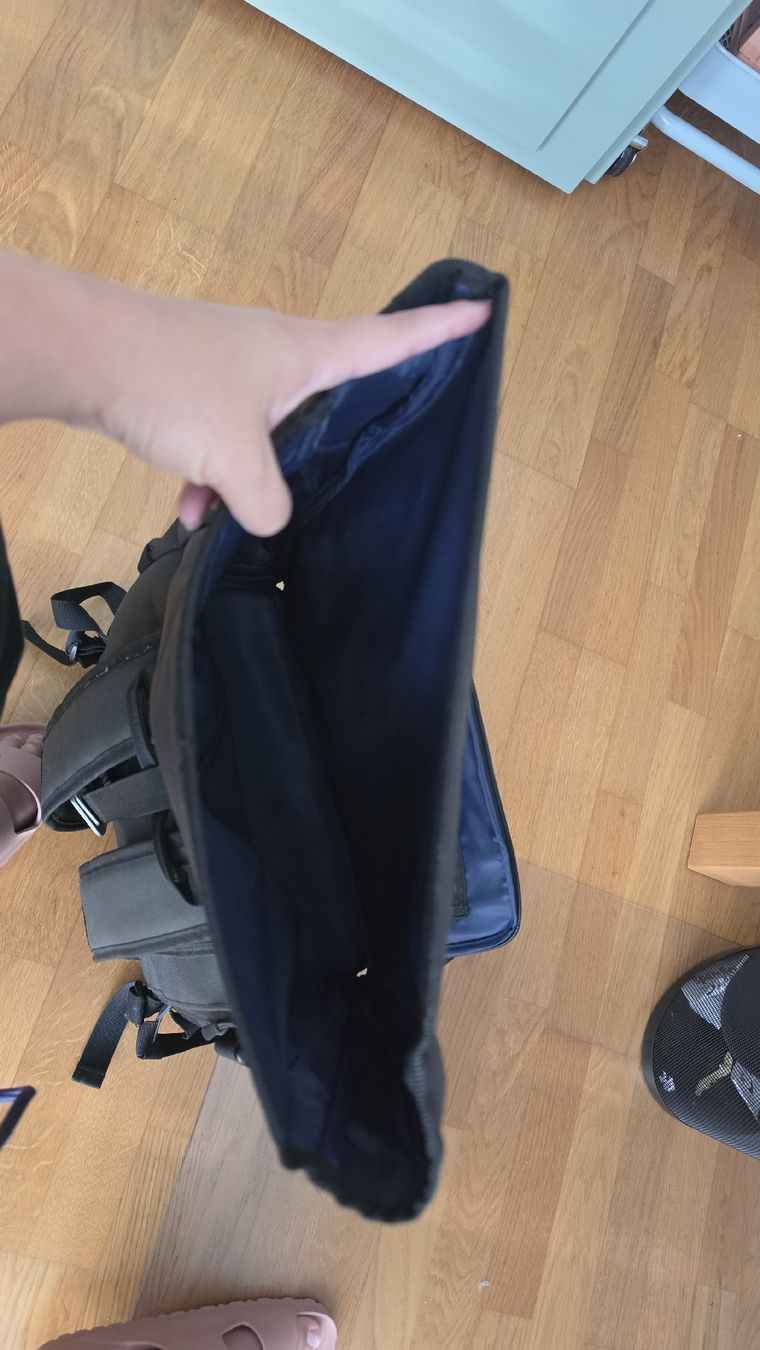 Olympus Zaini: Kamera Rucksack Olympus schwarz mit Fächern gebraucht – Usato da Kirchberg (BE) venduto da rahel_wasserfrou 1