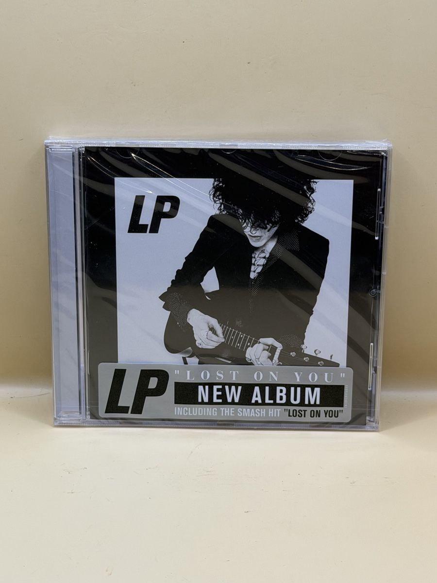 CDs: CD LP "Lost On You" NEW SEALED  – Neuf avec emballage d'origine à Genève par sho_67qj