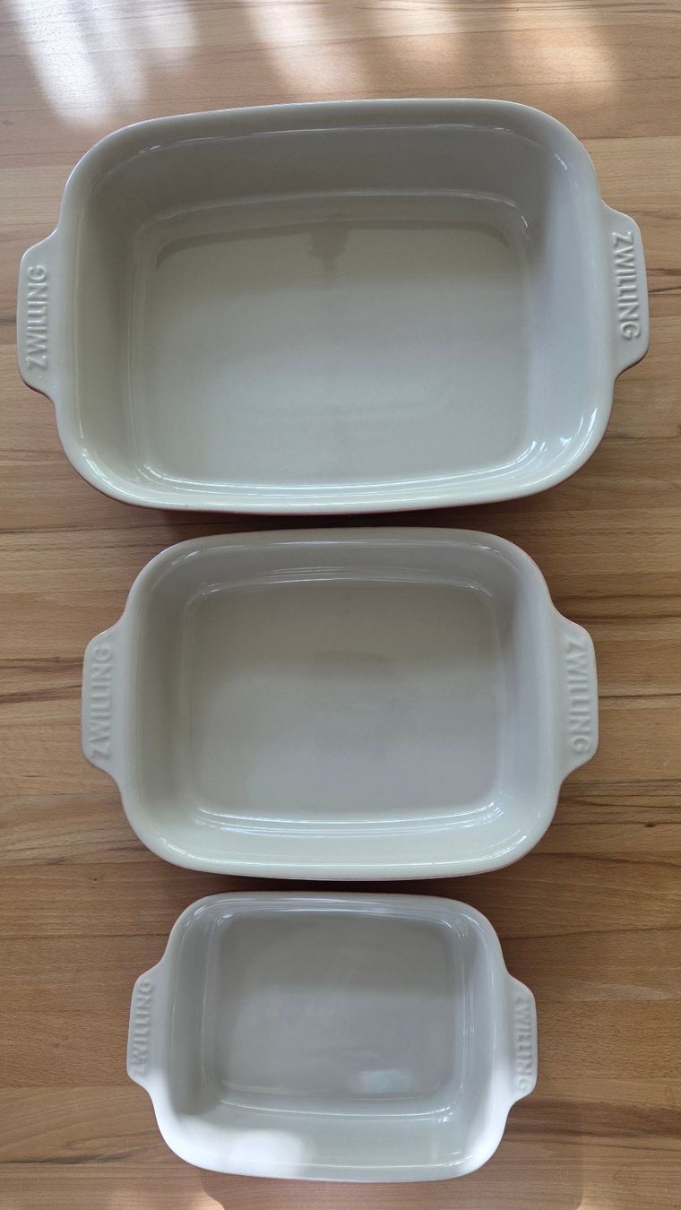 Zwilling Teglie da forno: Ofenform "Zwilling" 3er Set rot/creme – Usato da Wettswil venduto da Schnuebe 3