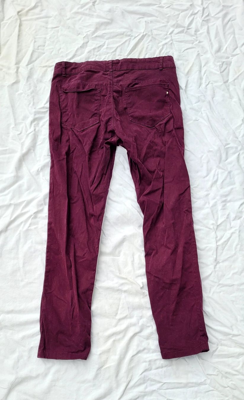 Esprit Pantaloni: Esprit Hose Comfort Slim Gr. 40 – Usato da Füllinsdorf venduto da Sunnebliemli7 2