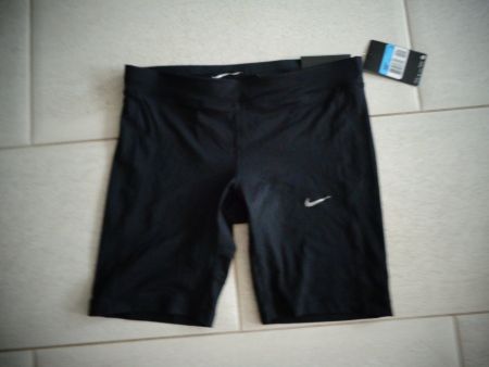 NIKE SPORT SHORTS GR.M *NEU*