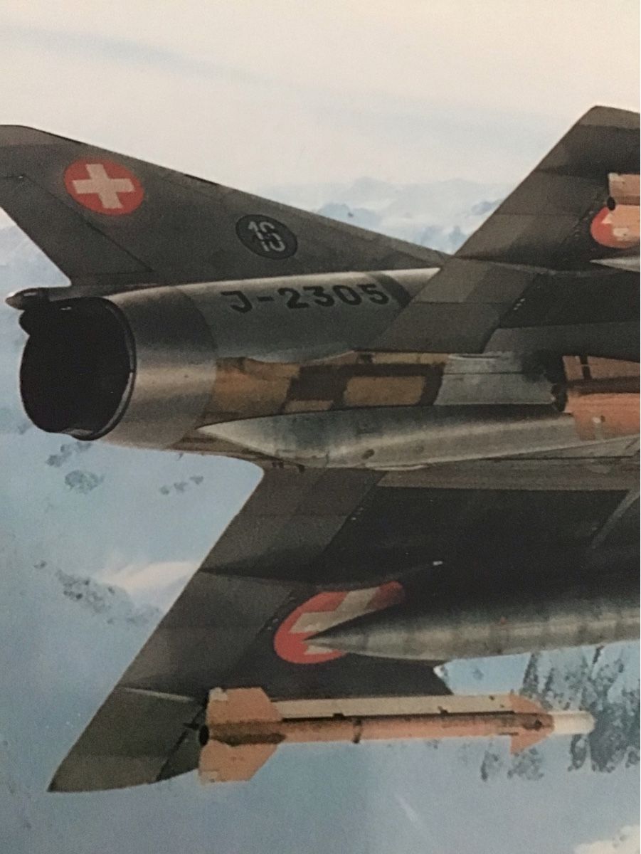 Poster & Bilder: Foto mirage3 – Gebraucht aus Bettwiesen von Jumpingfox 1