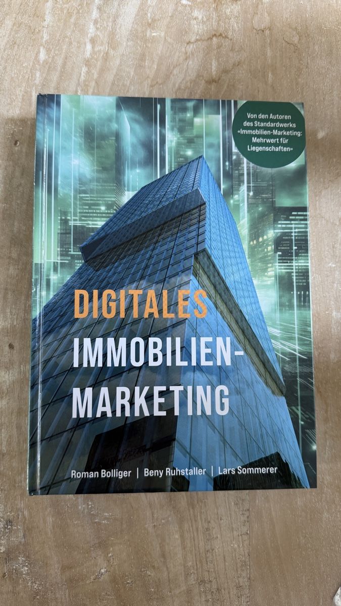 Libri: Digitales Immobilien-Marketing  – Nuovo (secondo la descrizione) da Ueberstorf venduto da amiraschaller