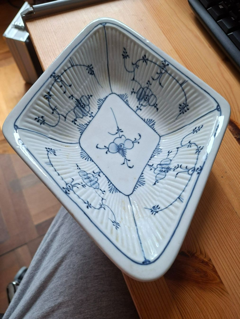 Schalen: Antike Rauenstein Porzellan Schale – Raute / Rhombus – Gebraucht aus Glarus von Walther06 1