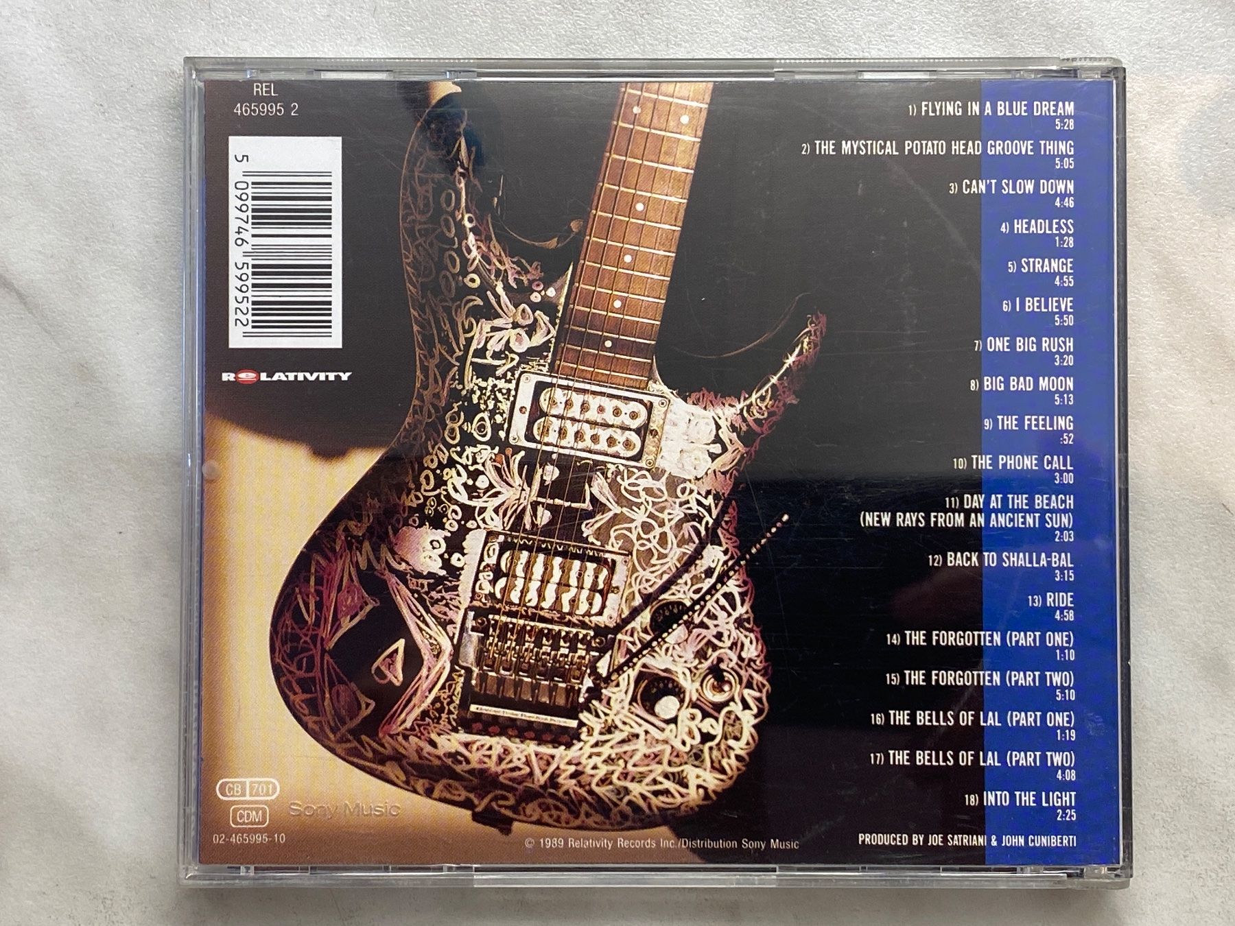 CD: Joe Satriani Flying In A Blue Dream – Nuovo (secondo la descrizione) da Aigle venduto da St_anger 1