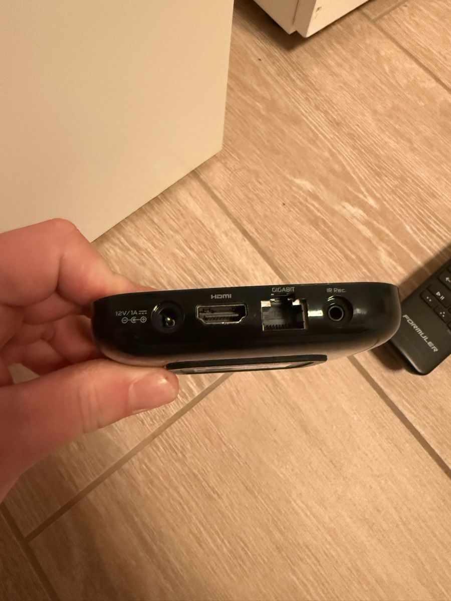 Formuler Sistemi audio & multimediali: TV Box Formuler GTV – Usato da Safenwil venduto da car_nlh6 2