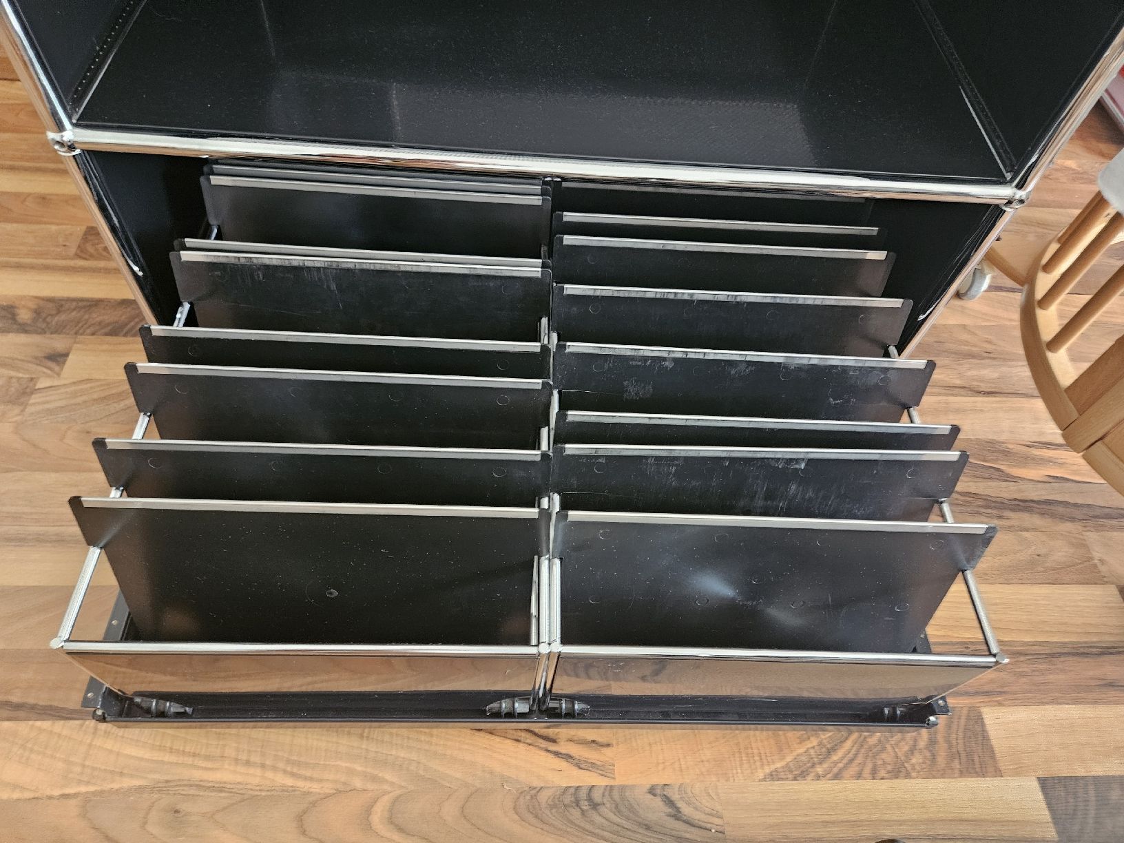 Commodes: USM Schallplatten Möbelstück  – D'occasion à Muttenz par jeh_l5fx 2