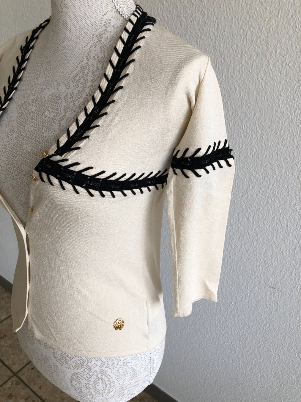Roberto Cavalli Giacche: Strickjacke Roberto Cavalli Grösse IT 42 – Usato da Oberkulm venduto da Seaside2018 2