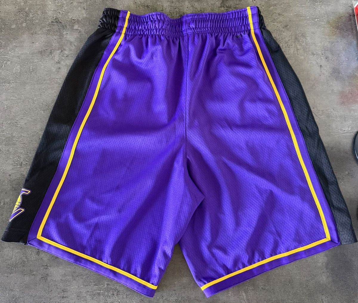 Hosen: Short officiel NBA LAKERS – Neu (gemäss Beschreibung) aus Fontaines NE von iness100 3
