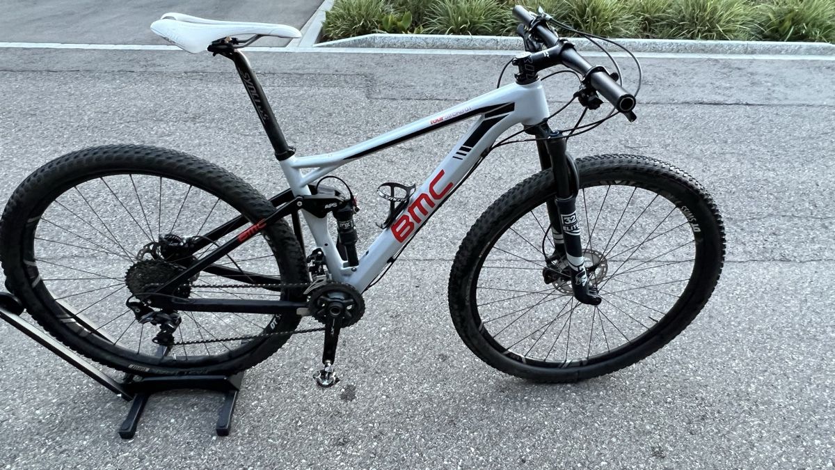 BMC Velos: Mountainbike BMC Fourstroke 01 – Gebraucht aus Küsnacht von cri_ngg5 4