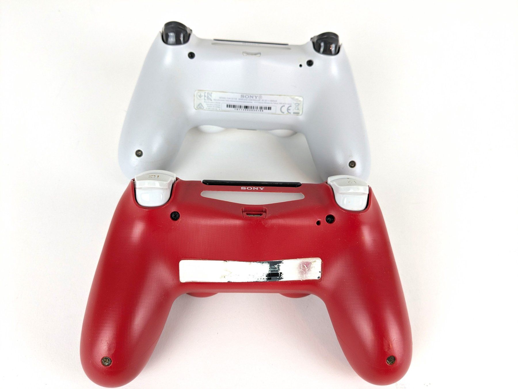Sony Controller: SONY PS4 Dualshock 4 Wireless Controller 2Stk. – Nuovo (secondo la descrizione) da Thun venduto da Restwert_Thun 4