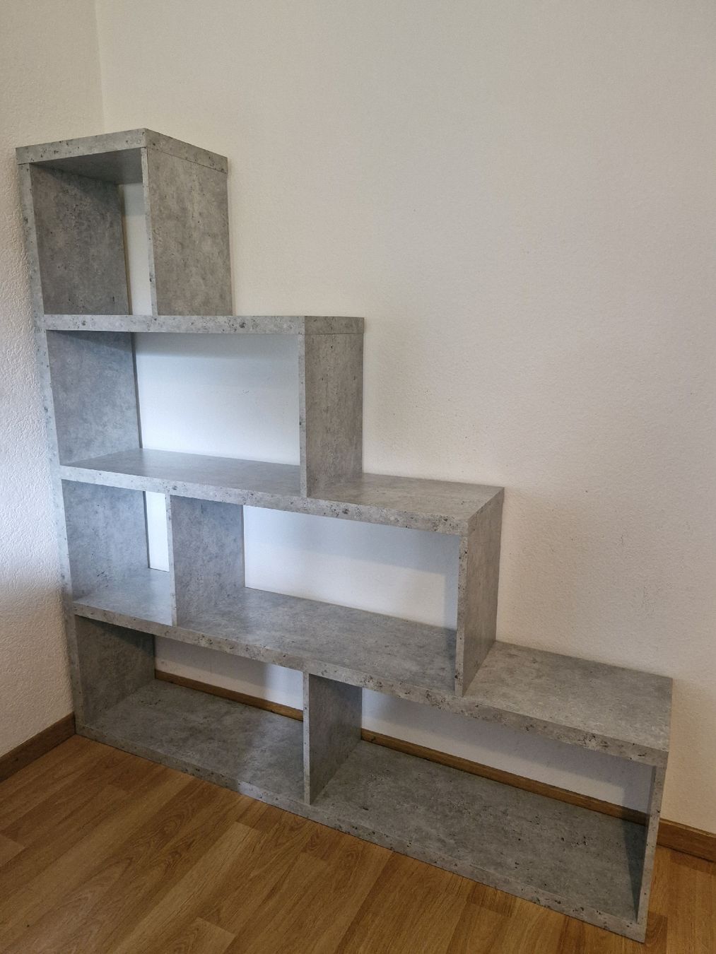 Scaffali: Stufenregal – Usato da Herzogenbuchsee venduto da ste_7hzg 1