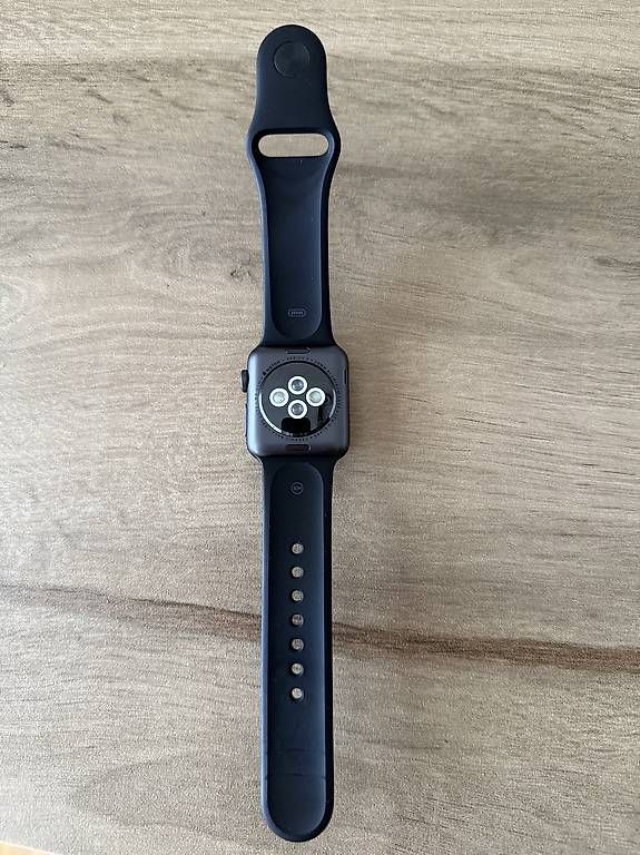 Smartwatch: Apple Watch serie 3 – D'occasion à Monthey par mau_9lvz 1