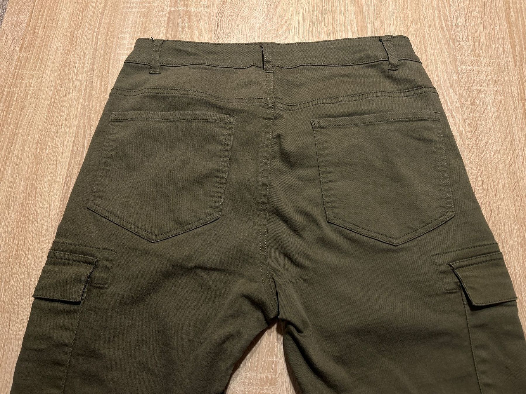 Pantaloni: Cargo Hose olive  von Kaffe Gr. 38 – Usato da Brunnen venduto da Nala2929 6