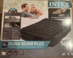 Luftbett (Gästebett) mit integrierter Luftpumpe 
