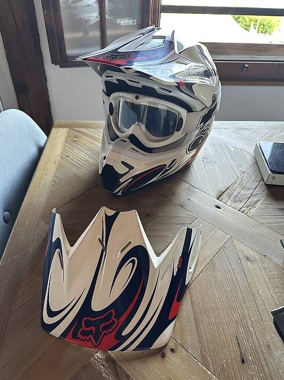 Helme & Visiere: Casque Motocross avec Housse – Gebraucht aus Vionnaz von santolaria 1