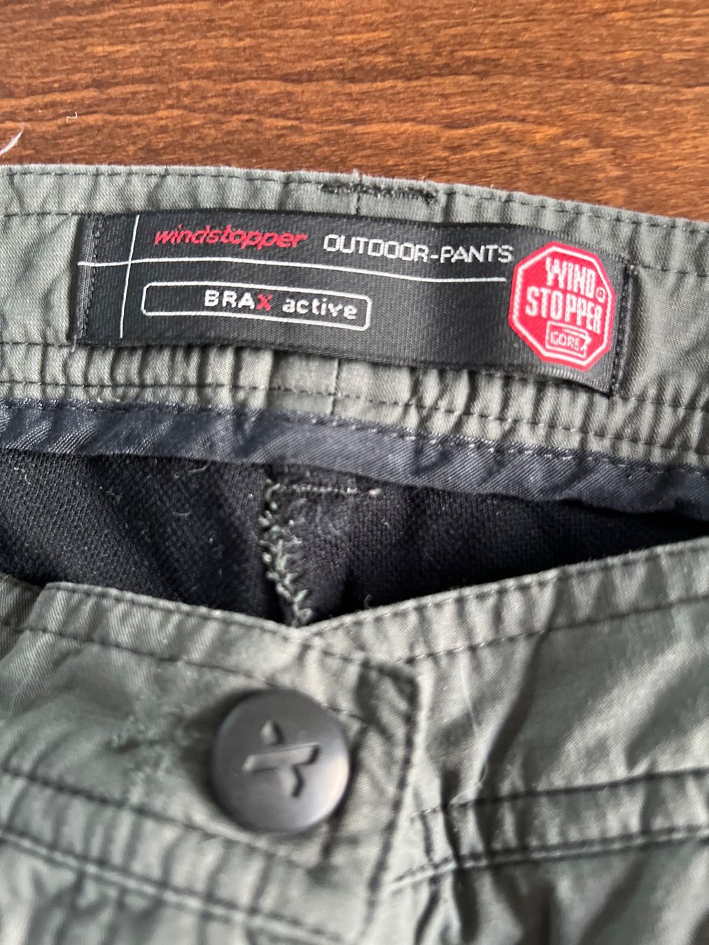 Brax Hosen: Brax Active Windstopper Outdoor-Hose, Gr. 34-36 – Gebraucht aus Ebmatingen von Mistelu 2