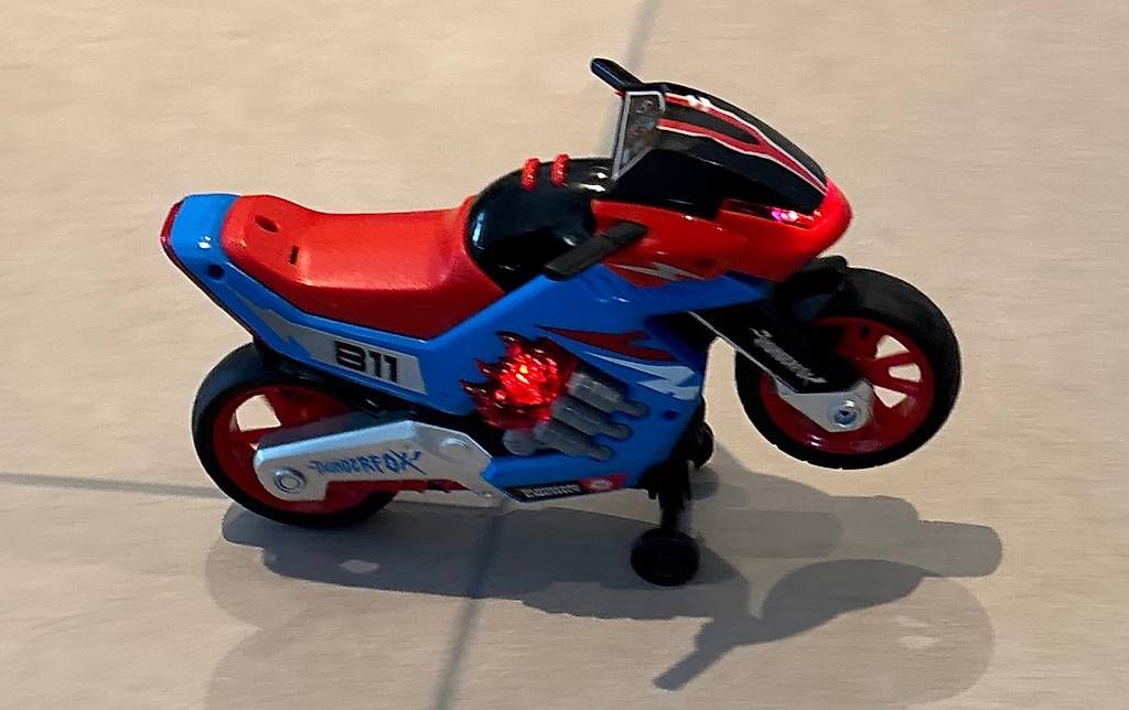Giocattoli: Motorrad mit Sound – Usato da Ebmatingen venduto da Nibo2 3